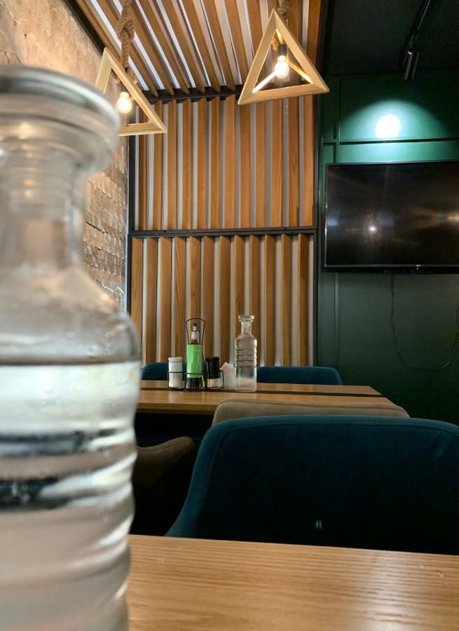 Hotel Lahuta Bajram Curri Bagian luar foto